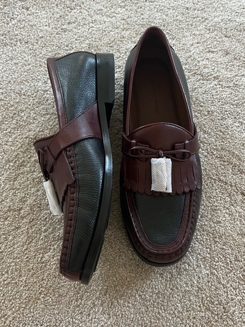 Johnston & Murphy Two-Tone brown and Black Leather Tassel Loafers shoes